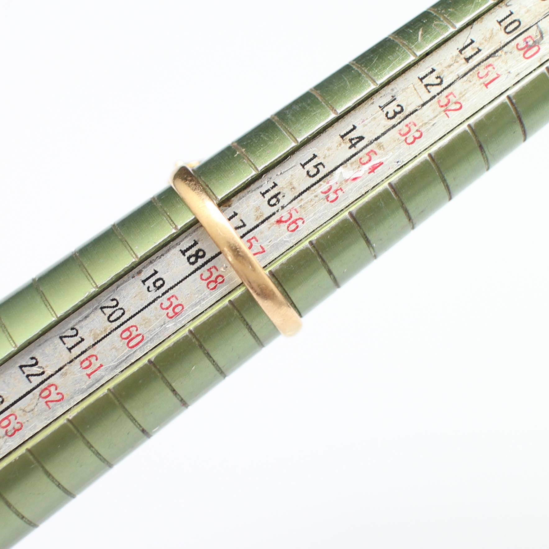 RG250413 แหวนพลอยสามสีทรงฉัตร ทับทิม มรกต เพชรซีก ทองแท้ 90% นน.รวม 4.4 กรัม ขนาดแหวน 57.5