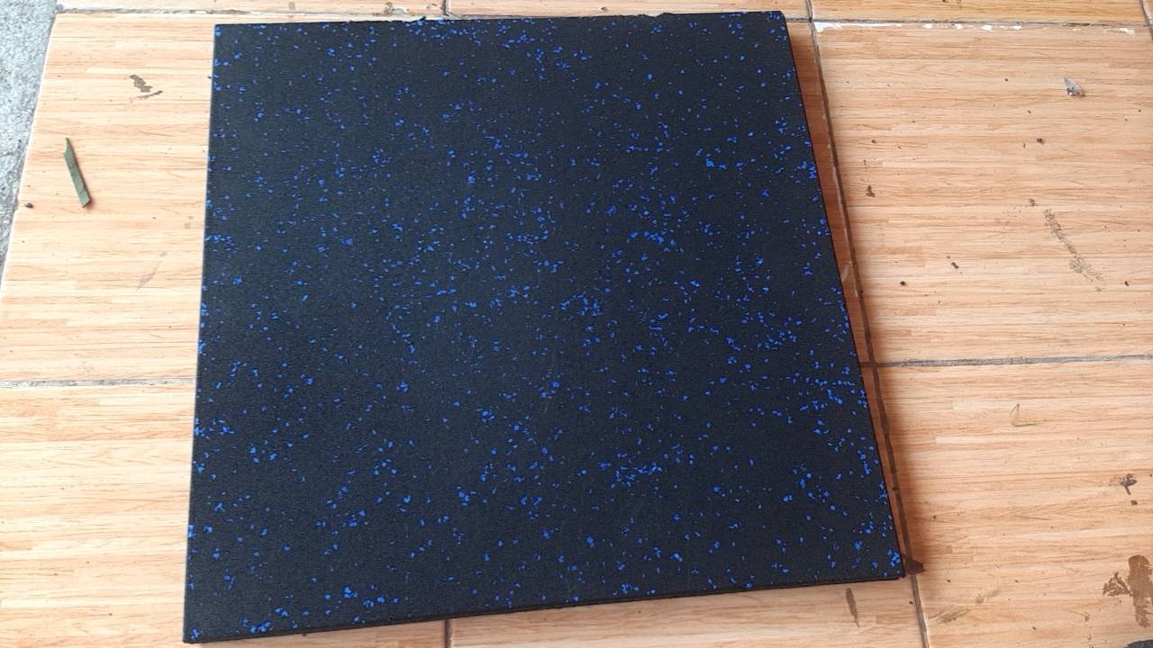 แผ่นยางปูพื้นฟิตเนส จุดสี epdm