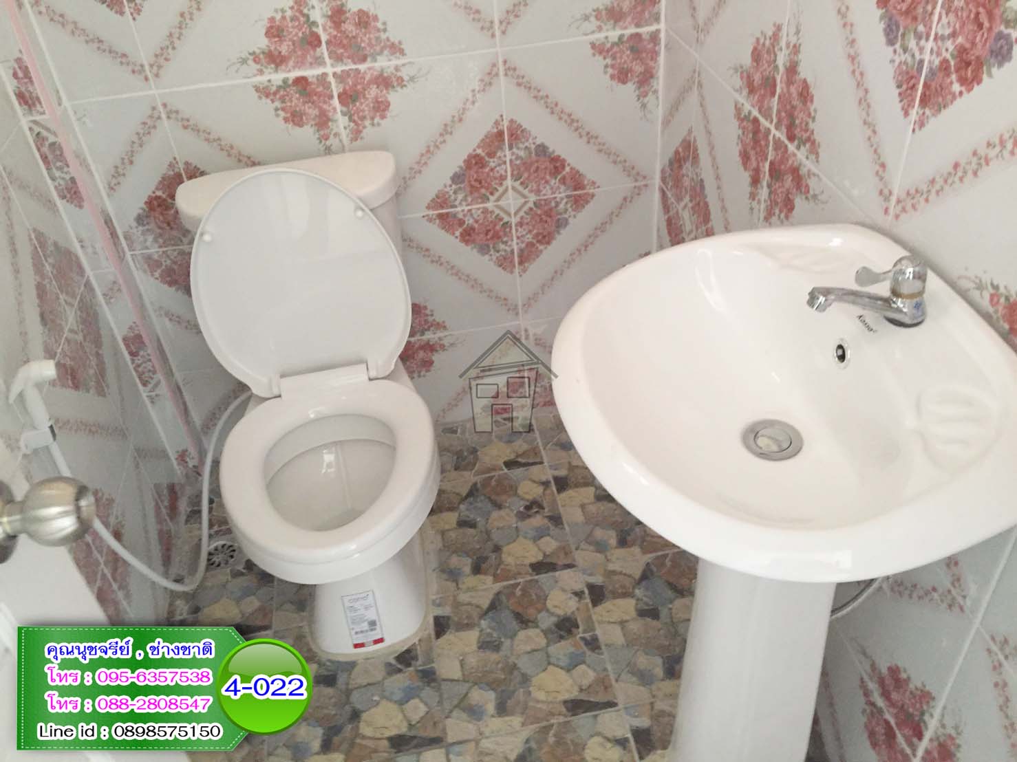 4-022 บ้านน็อคดาวน์ ทรงจั่วมุกซ้อน