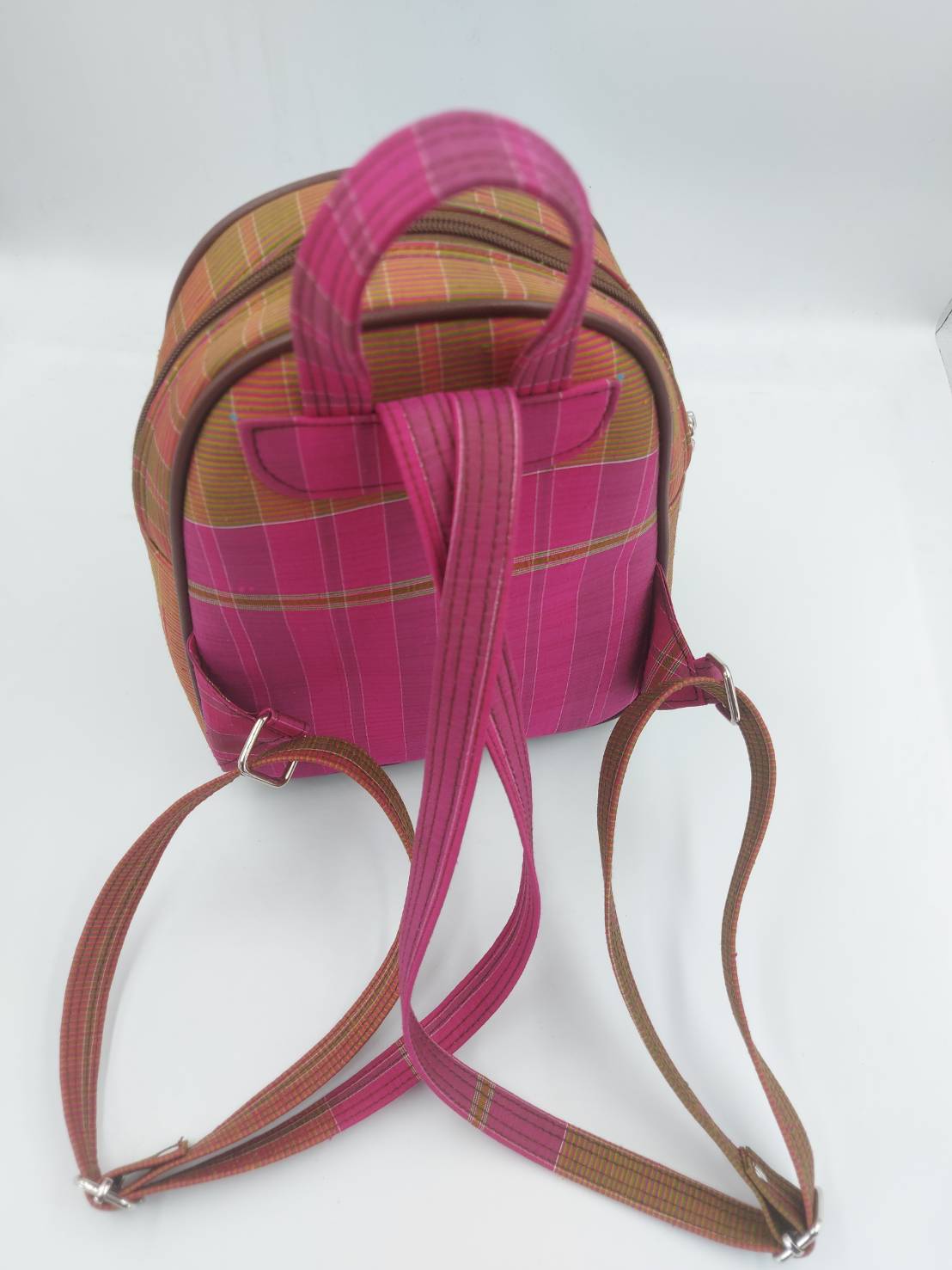 สั่งตัด กระเป๋าเป้สะพายหลัง ขนาด 5x9x11.5นิ้ว (ไม่รวมผ้า) รหัส GO-23-0