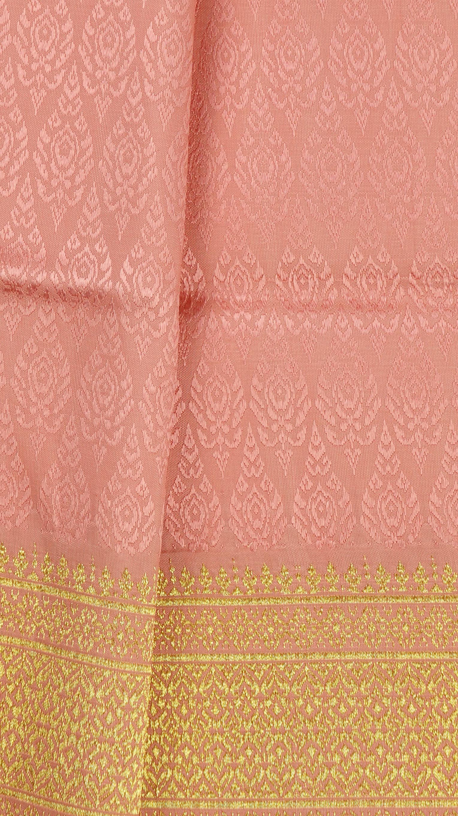 ซิ่น ผ้าไหมยกสุรินทร์ ไหมแท้ เกาะเชิงดิ้นทอง ขนาด 1x2เมตร สีชมพู สีโอรส N11-NY-09016712