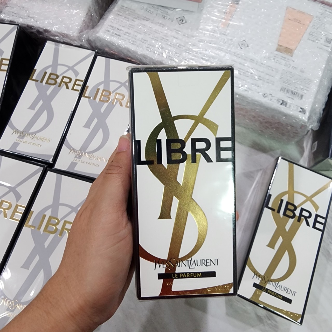 น้ำหอมแท้ YSL Libre Le Parfum Eau de Parfum 90ml กล่องซีล