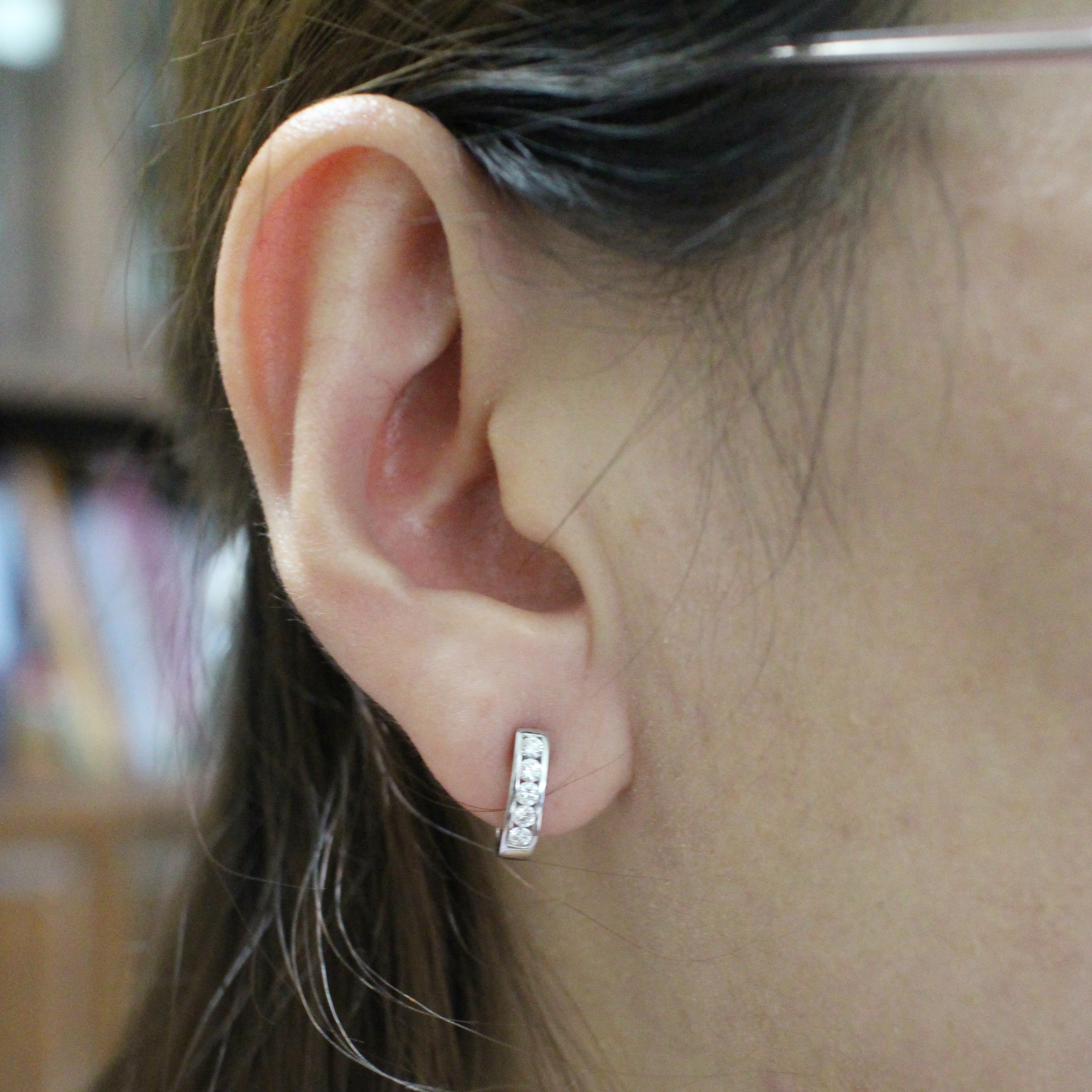 ER25163 ต่างหูเพชรแถว เพชรแท้ 10 เม็ด 0.40 กะรัต ทองแท้ 18k นน.รวม 3 กรัม