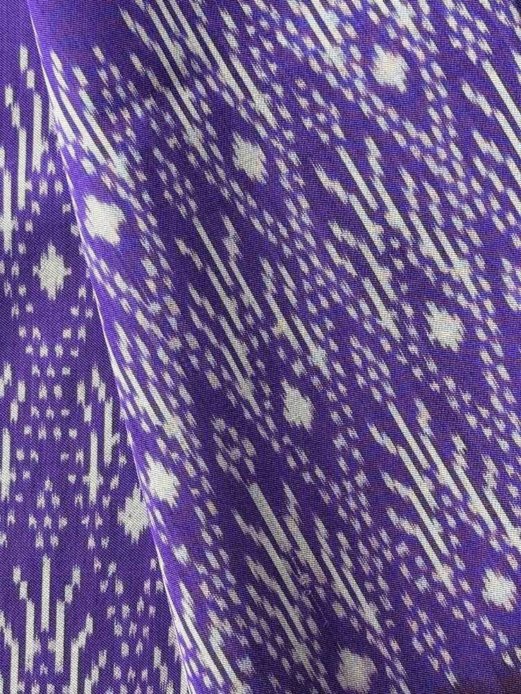 ซิ่น ผ้าไหมมัดหมี่ 3ตะกอ ขนาด 1x2 เมตร สีน้ำเงินเชิงสีม่วง รหัส PCS-NY-11226822