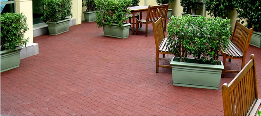 พื้นยางสังเคราะห์สนามเด็กเล่น แบบตัวหนอน หนา20mm