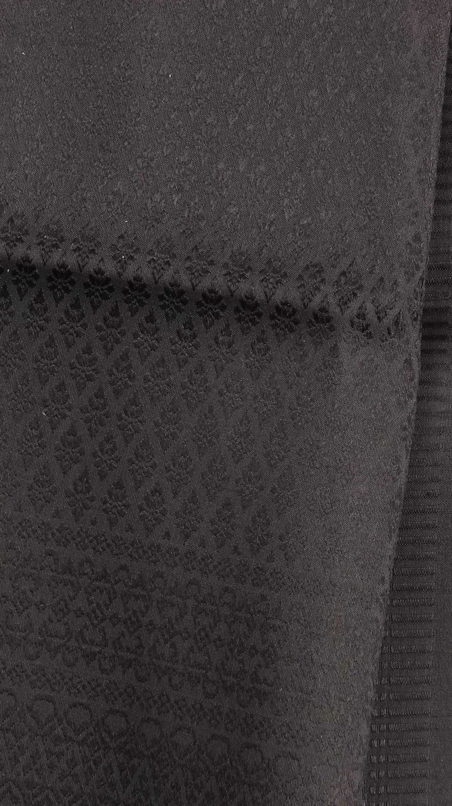 ซิ่น ผ้าไหมยกสุรินทร์ ขนาด 1x2เมตร สีดำสนิท รหัส N11-NY-0902673