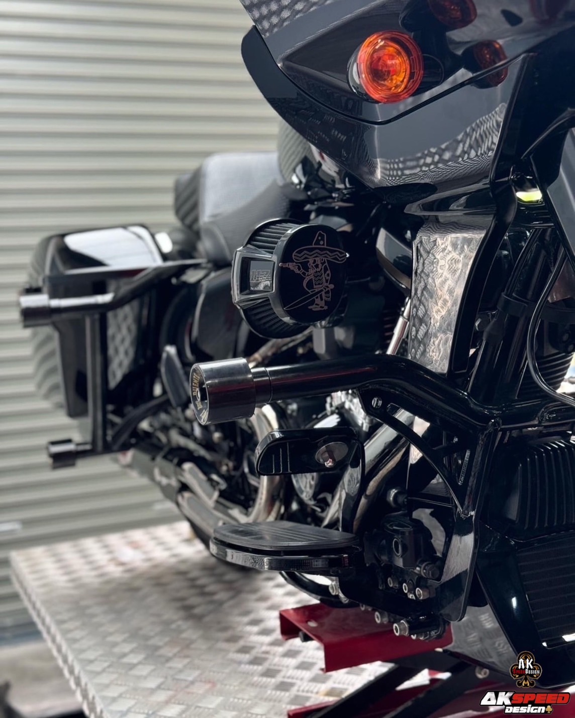 CRASH BAR / ENGINE GUARD
