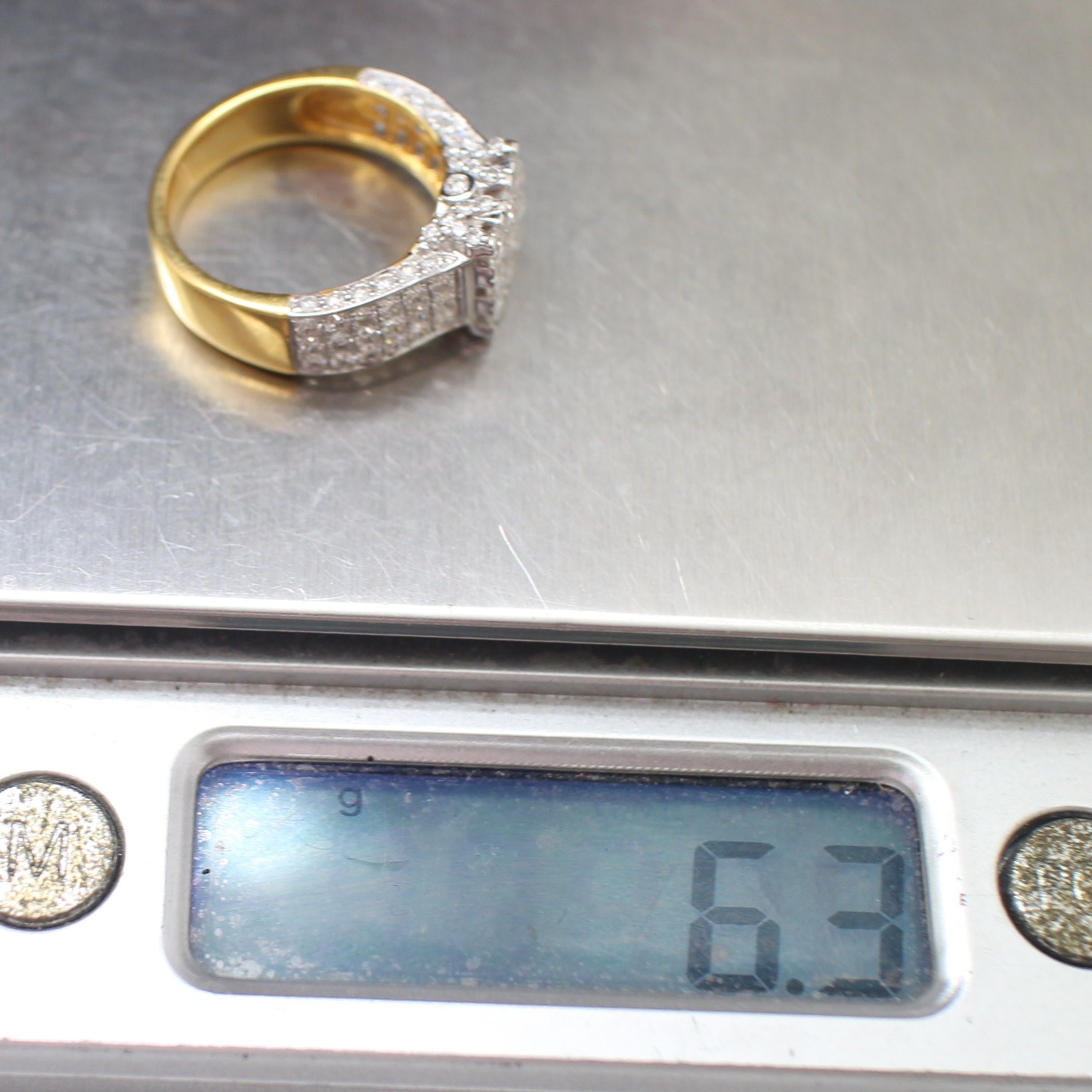 RG250288 แหวนเพชรทรงสี่เหลี่ยม เพชรแท้ 1.93 กะรัต ทองแท้ 18k นน.รวม 6.3 กรัม ขนาดแหวน 53