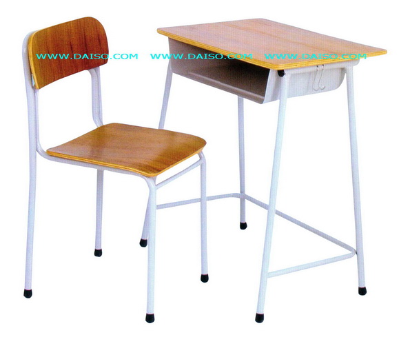 ชุดโต๊ะเก้าอี้นักเรียนสปช. ชุดโต๊ะเก้าอี้นักเรียนขาเหล็ก / S-91