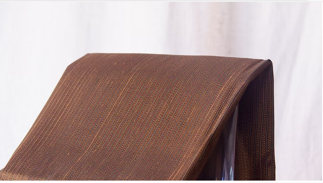 ซิ่น ผ้าไหมมัดหมี่ หางกระรอก สีน้ำตาลทอง เลือกตามขนาด รหัส CISP-CT-102101