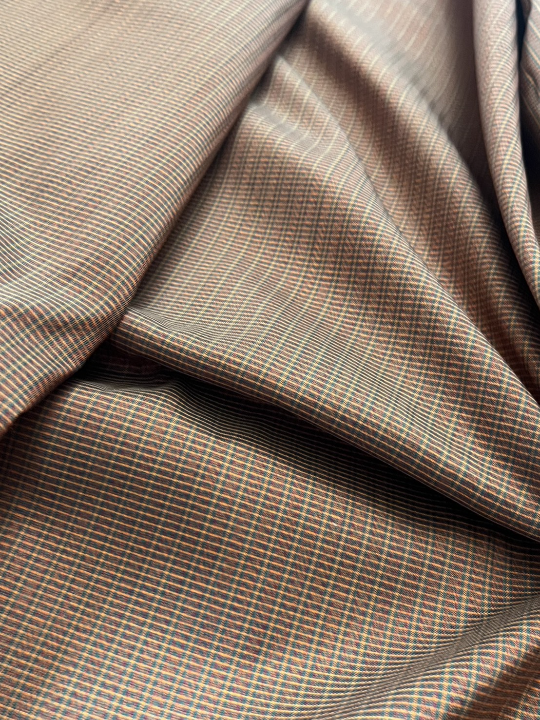 ผ้าไหมมัดหมี่ ไหมแท้ ลายอันลูยซีม สีน้ำตาล (ราคาต่อเมตร) รหัส CISP-119-11076810