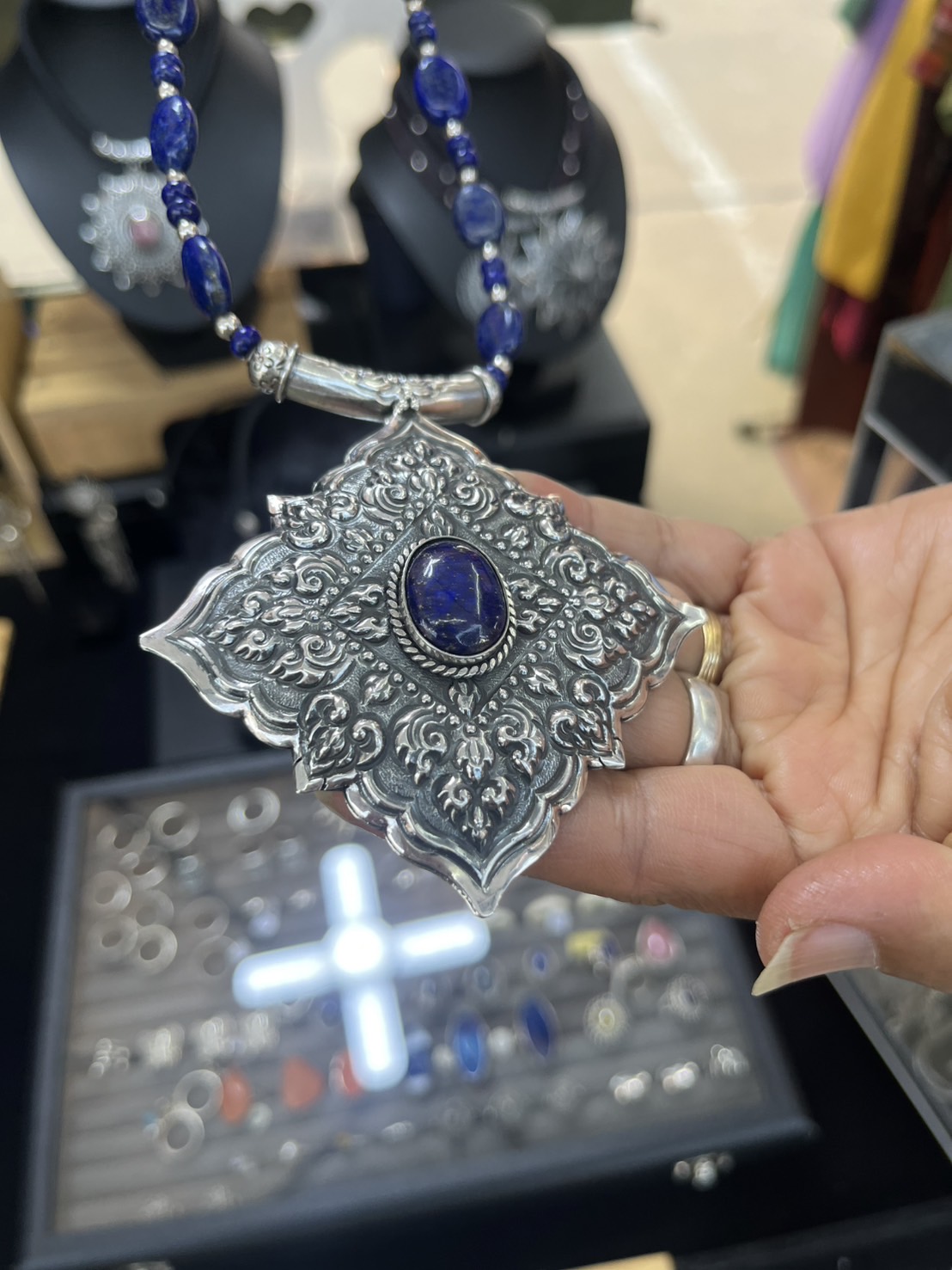 เครื่องประดับเงินแท้ สร้อยสายหินลาพีส จี้เงิน