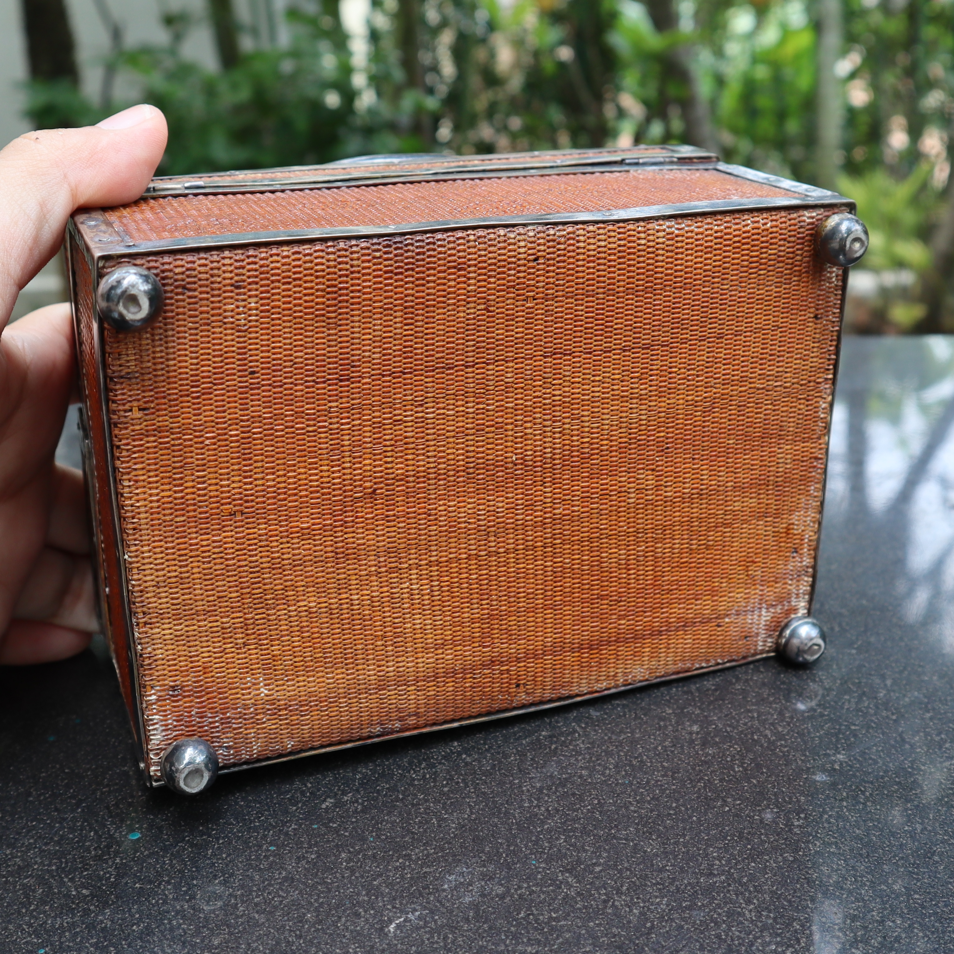 SI295 กระเป๋าย่านลิเภาเลี่ยมเงินบุกไม้ ขนาดกว้าง 3.8 นิ้ว ยาว 5.7 นิ้ว สูง 3 นิ้ว