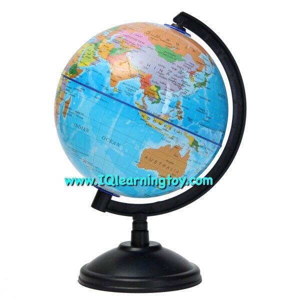 Montessori-Globe ลูกโลกไฟเบอร์ ขนาด12 นิ้ว( 30 cm.)ได้เรียนรู้จักด้านภูมิศาสตร์ ได้เห็นภาพรวมของพื้นที่ต่างๆบนโลกที่เป็นพื้นดินและพื้นน้ำ ส่งฟรี