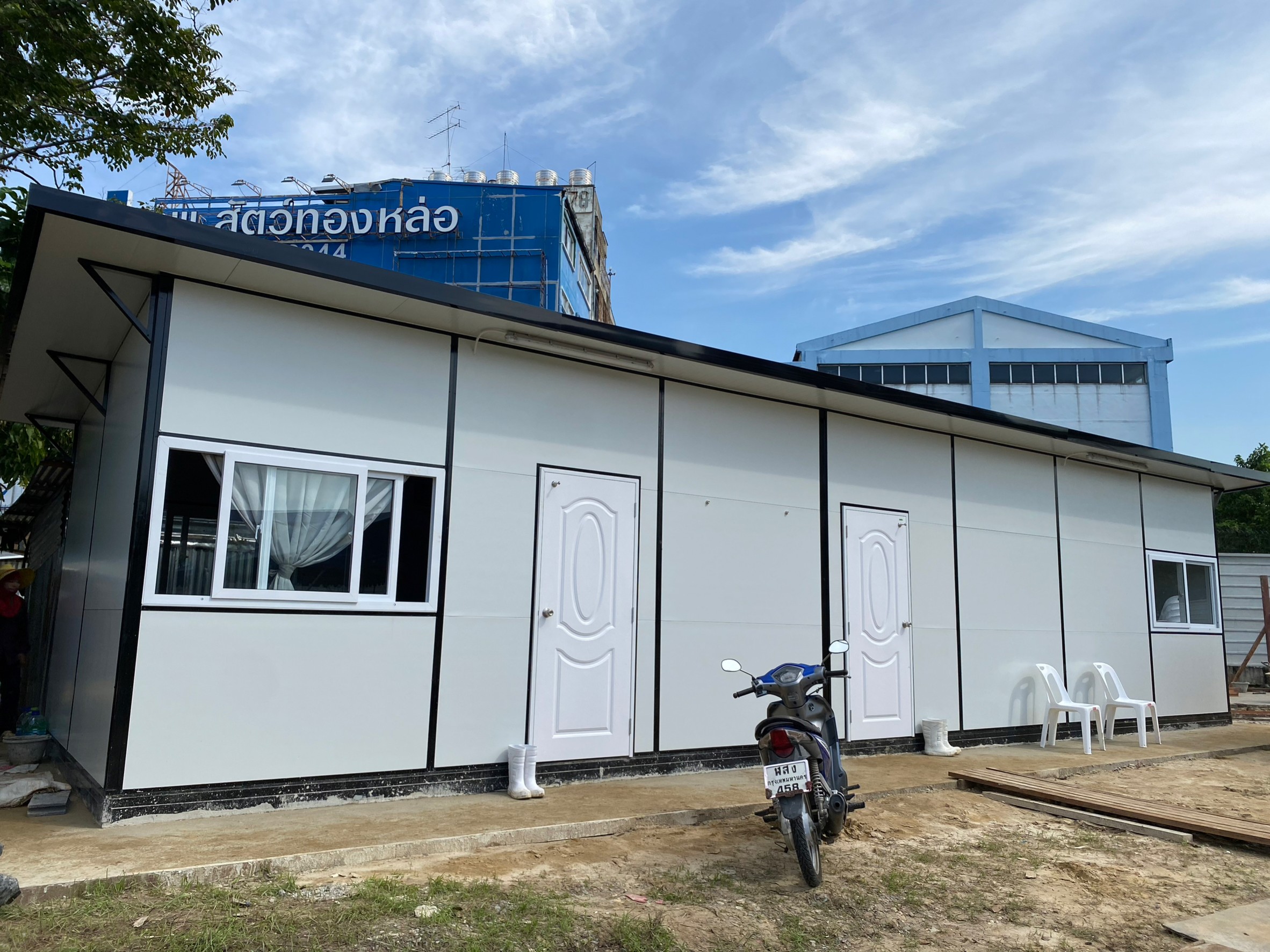 ออฟฟิศสำเร็จรูป ไซต์ออฟฟิศ ขนาด 3.60x12.36 เมตร บางพลัด