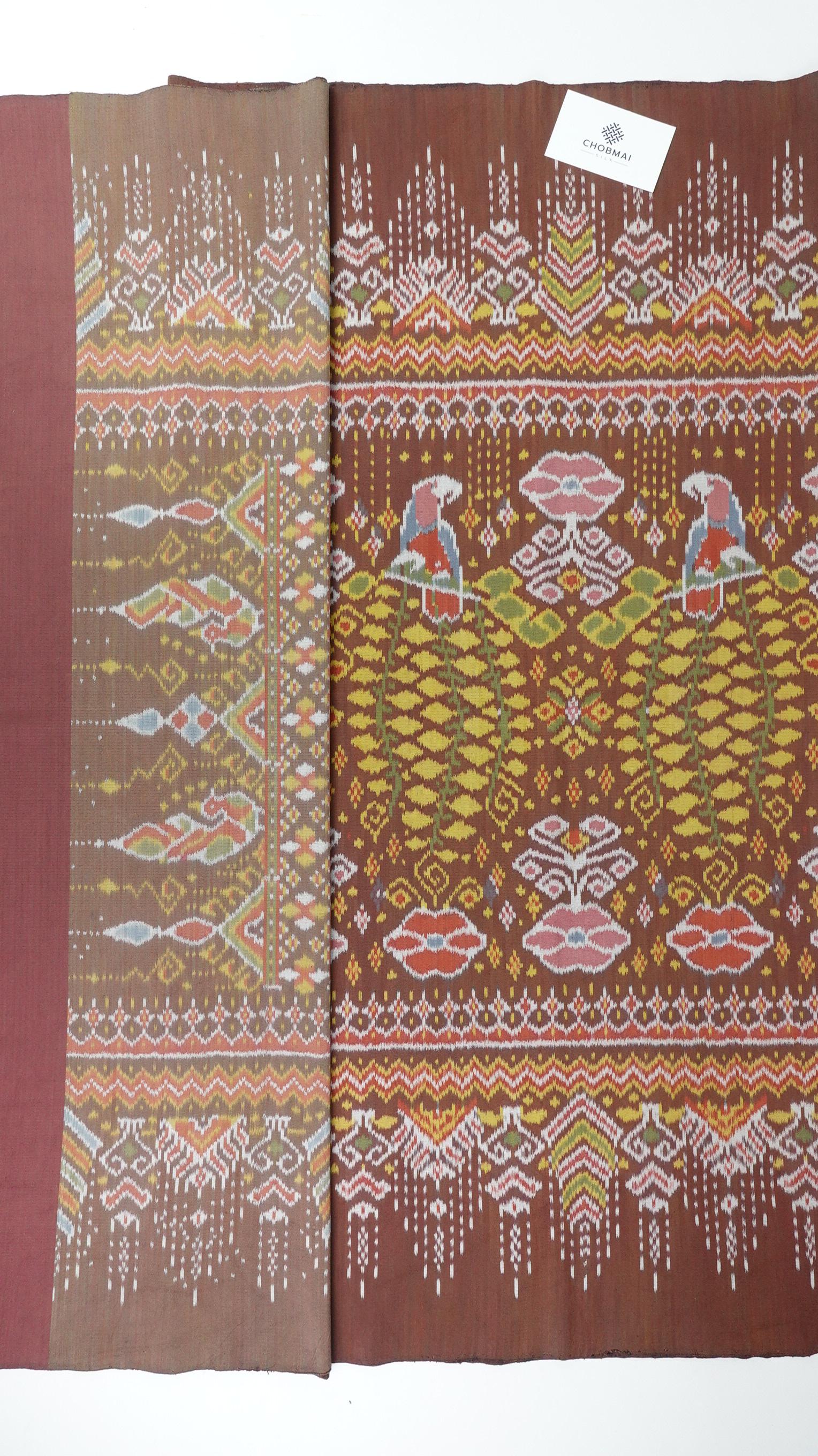 ซิ่น ผ้าไหมมัดหมี่ สีธรรมชาติ 3ตะกอ ทอเหยียบเหาะ มีหน้านาง ชายครุย ขนาด1x2เมตร ลายดอกคูณ สีน้ำตาล รหัส M3P-33-0224686