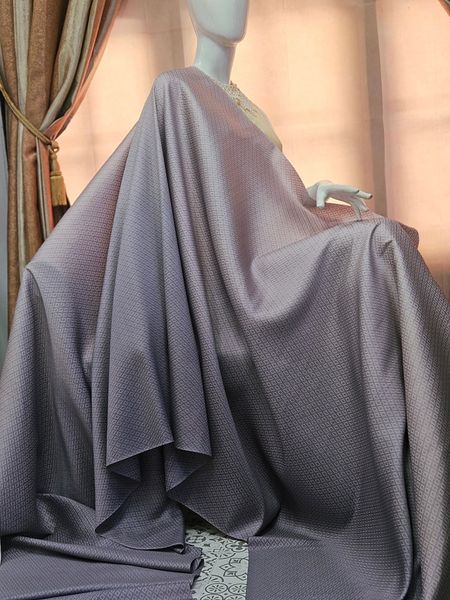 ผ้าไหมย้อมสไลด์สี ยกดอกลูกแก้ว สีเทา เลือกขนาด รหัส BT-TT-112267