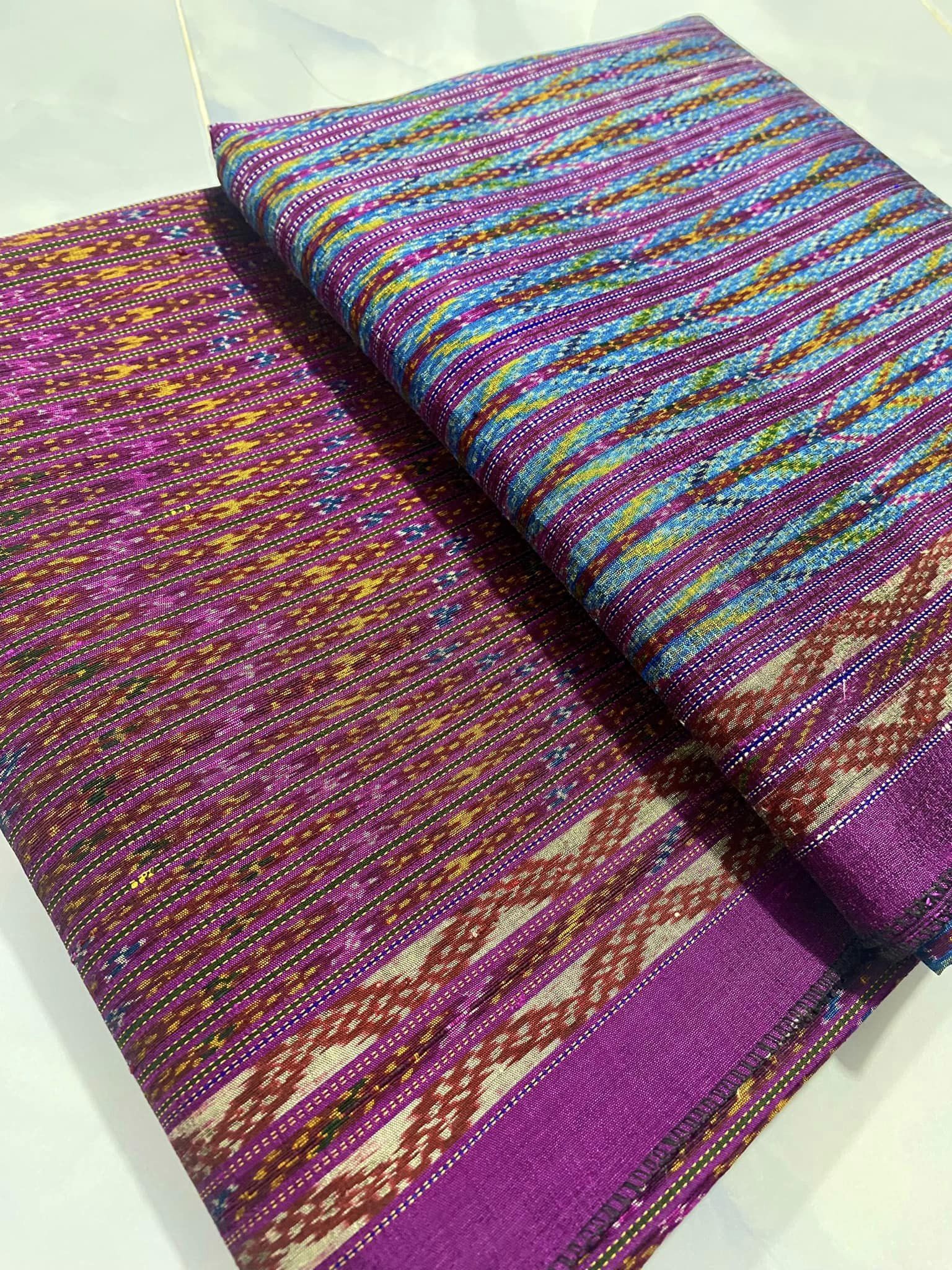 ซิ่น ผ้าไหมมัดหมี่ทอยกขิด 4ตะกอ ขนาด 1x2เมตร ลายร้อยดาว พื้นสี่่ม่วงชมพู รหัส L9A-RT-09286706312