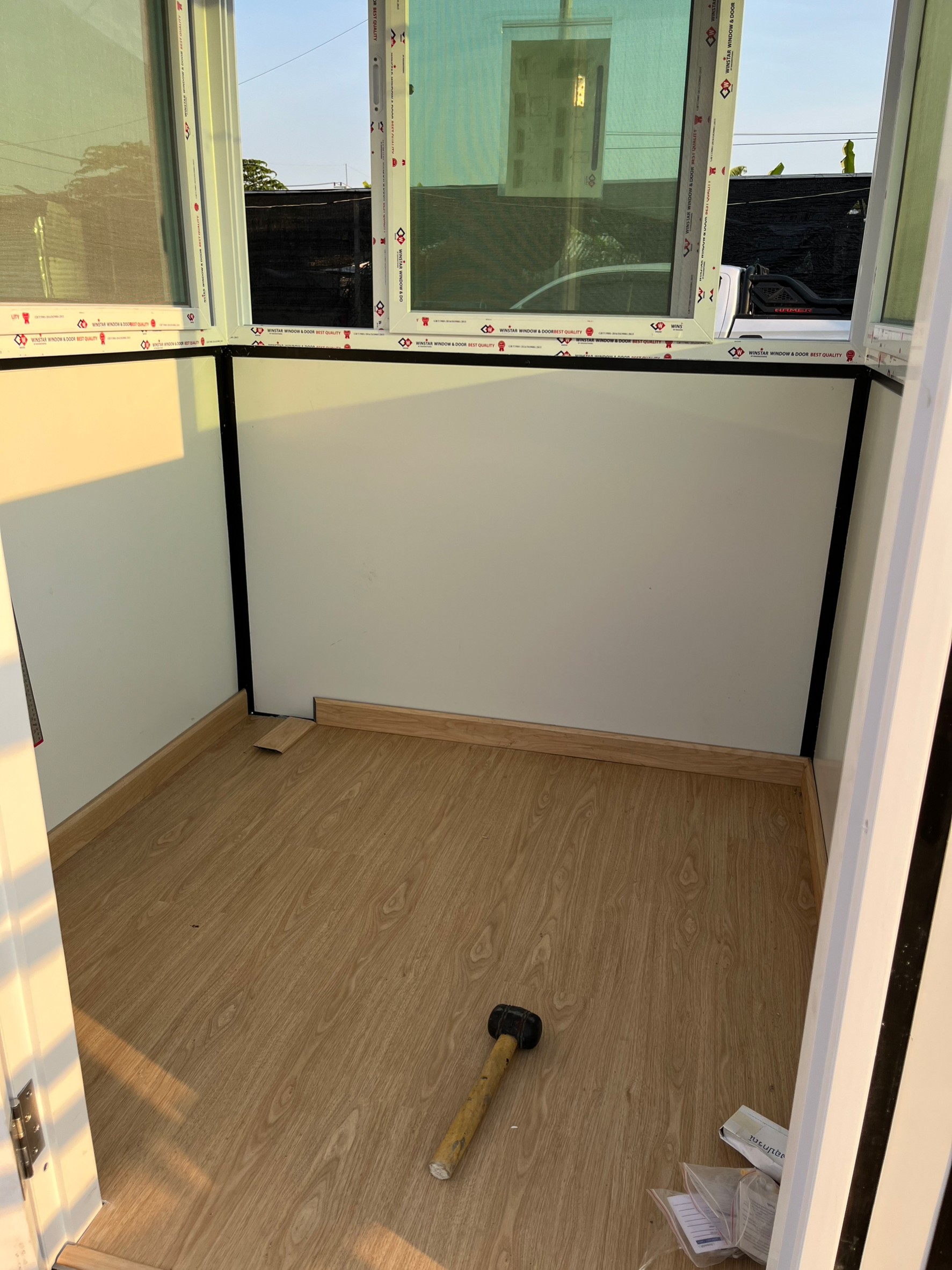 ป้อมยาม ตู้ยามสำเร็จรูป 1.50x1.50x2.50 เมตร