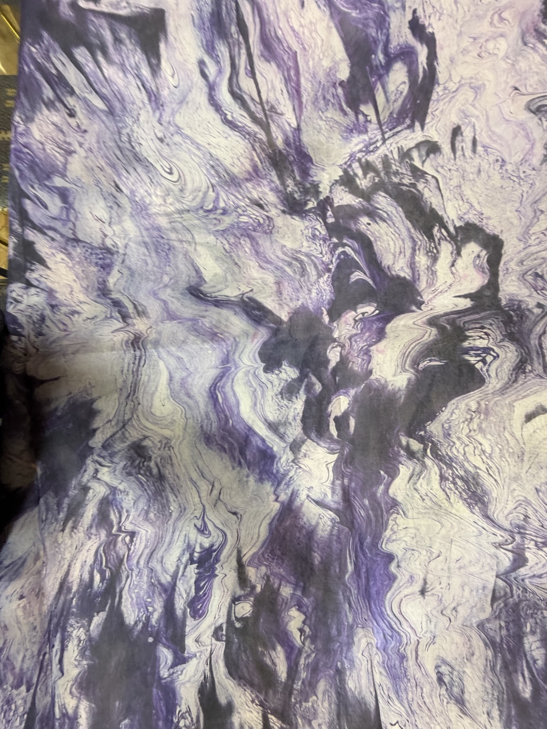 ผ้าไหมทอมือบาติก สีม่วงเทาขาว (ราคาต่อเมตร) รหัส A11-Kaya-1204684