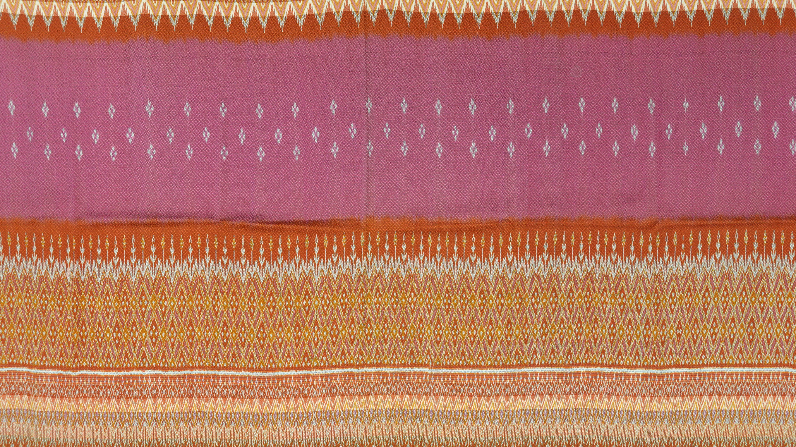 ซิ่น ผ้าไหมมัดหมี่ ทอยกดอก 6ตะกอ ขนาด 1x2เมตร ลายเชิงล่าง พื้นสีส้ม รหัส L9A-ME-066-121967157