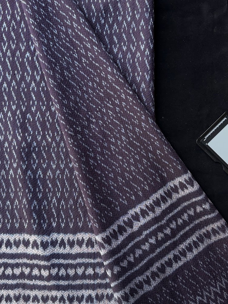 ซิ่น ผ้าไหมมัดหมี่ ทอยกดอก 6ตะกอ ขนาด 1x2 เมตร ลายขอพระราชทาน สีม่วง รหัส PCS-NY-1122685