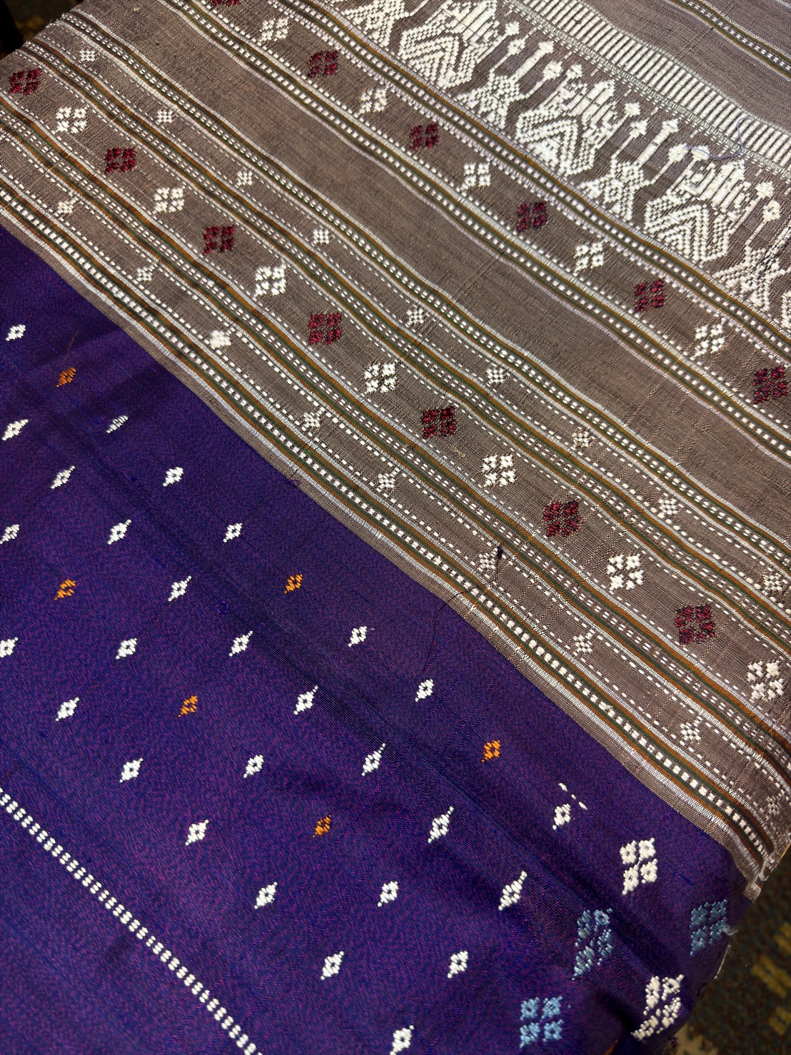 ซิ่นจกขิดไหม ขนาด1x2เมตร สีม่วง รหัส R4F-155-1204683