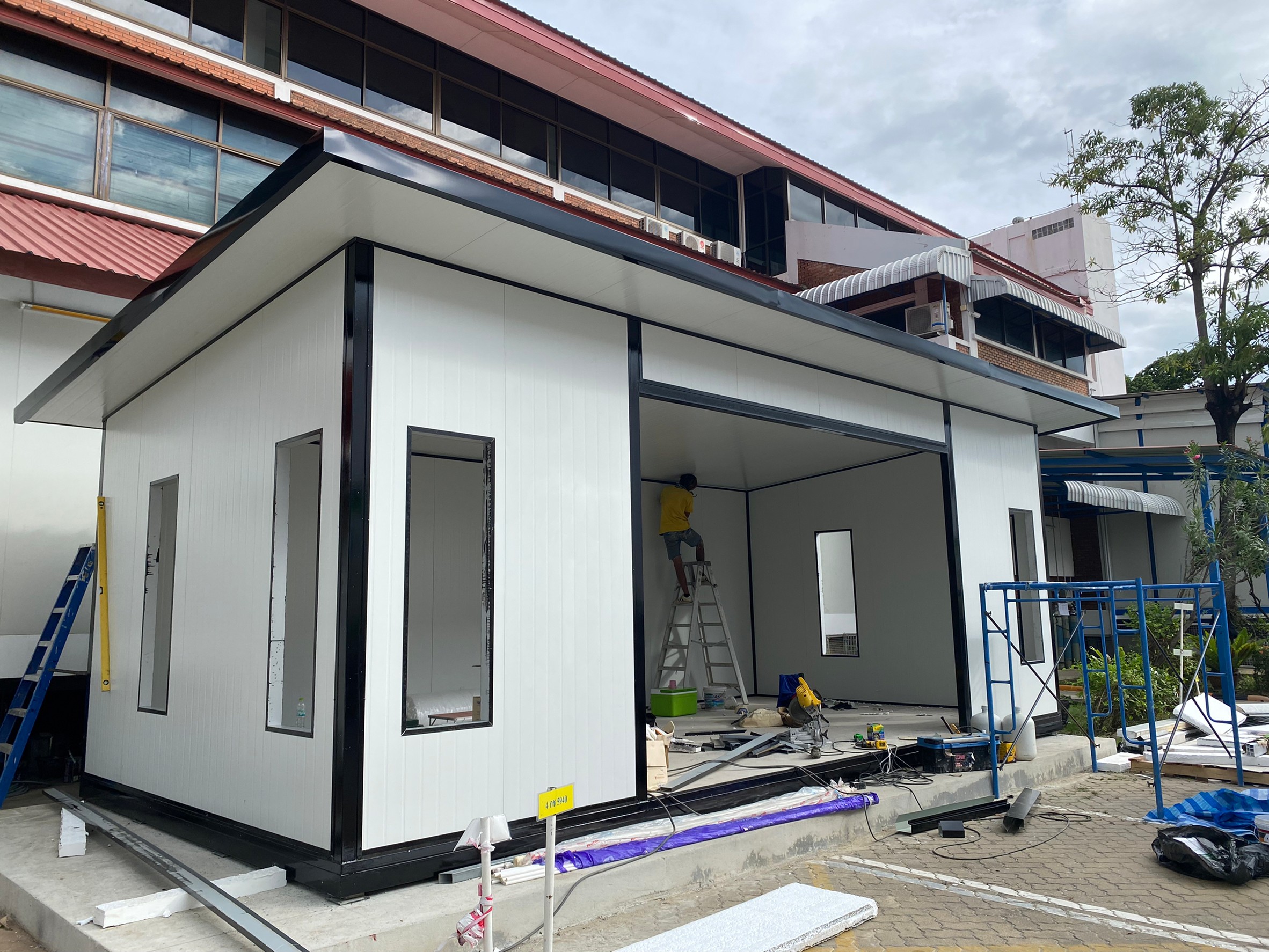 ออฟฟิศสำเร็จรูป บ้านสำเร็จรูป 4.00x8.00 เมตร