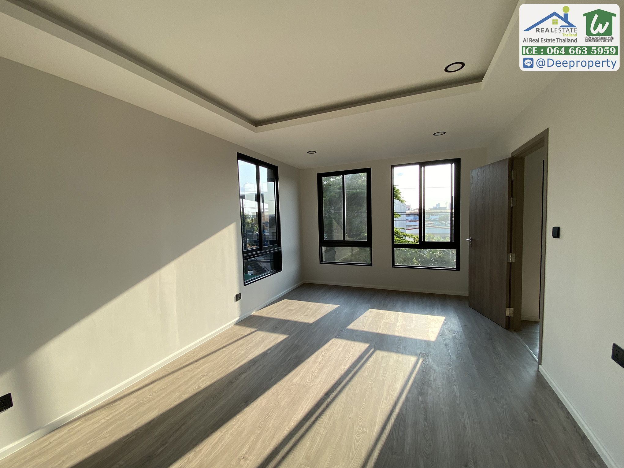 🏡ขายบ้านทาวน์โฮม BritLoft เกษตร-พหลฯ สวยโมเดิลสไตล์อังกฤษ เหมาะทำโฮมออฟฟิศ ใกล้เกษตร-นวมินทร์ และ ลาดปลาเค้า (กู้ได้เกิน)