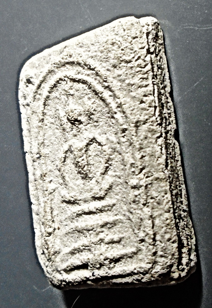 สมเด็จคะแนนซุ้มคู่ เนื้อผงมหาเสน่ห์แดนใต้ ลป.จันทร์ วัดโฉลกหลำ เกาะพงัน