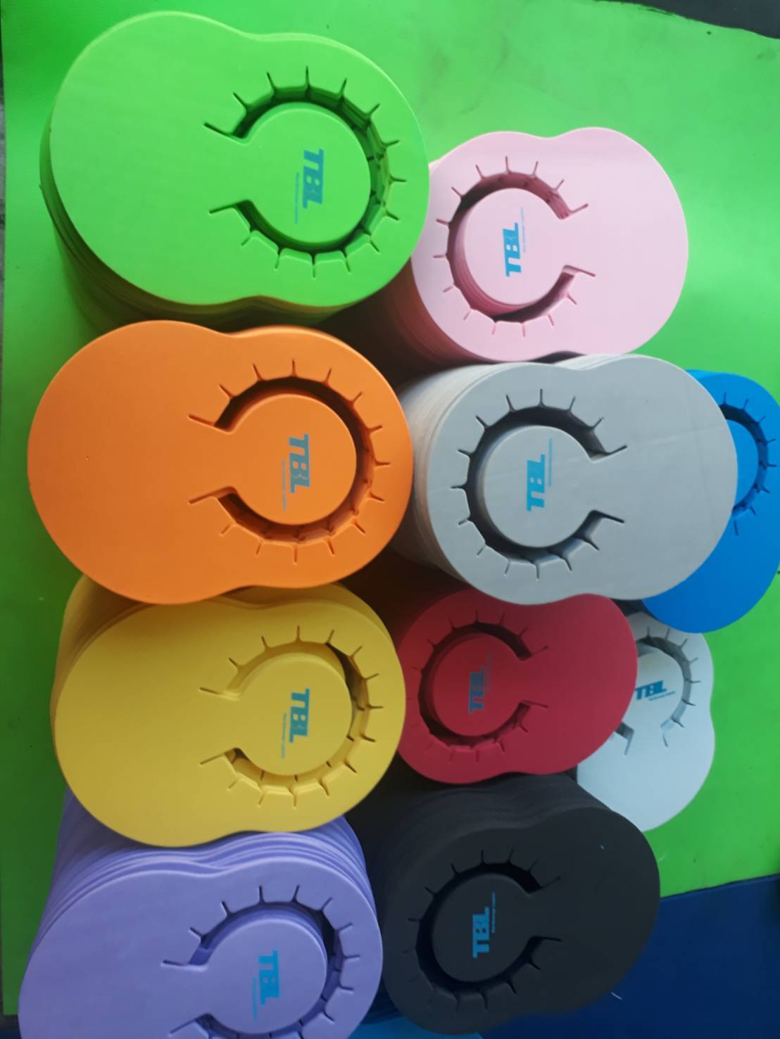 หมวกโฟมราคาถูกใบละ 10 บาท