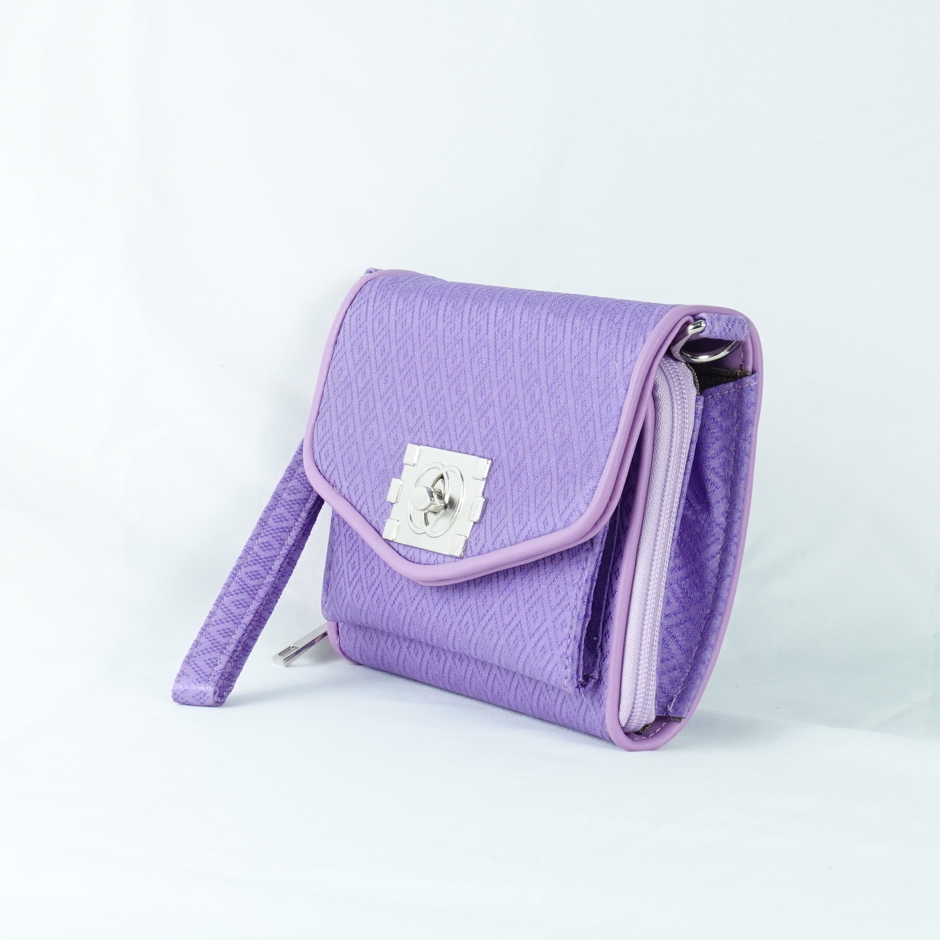 กระเป๋าถือไหมแท้ทรงคลัทช์ พร้อมสายสะพาย ขนาด 15x20ซม.สีม่วง รหัส GO-TT-060568161