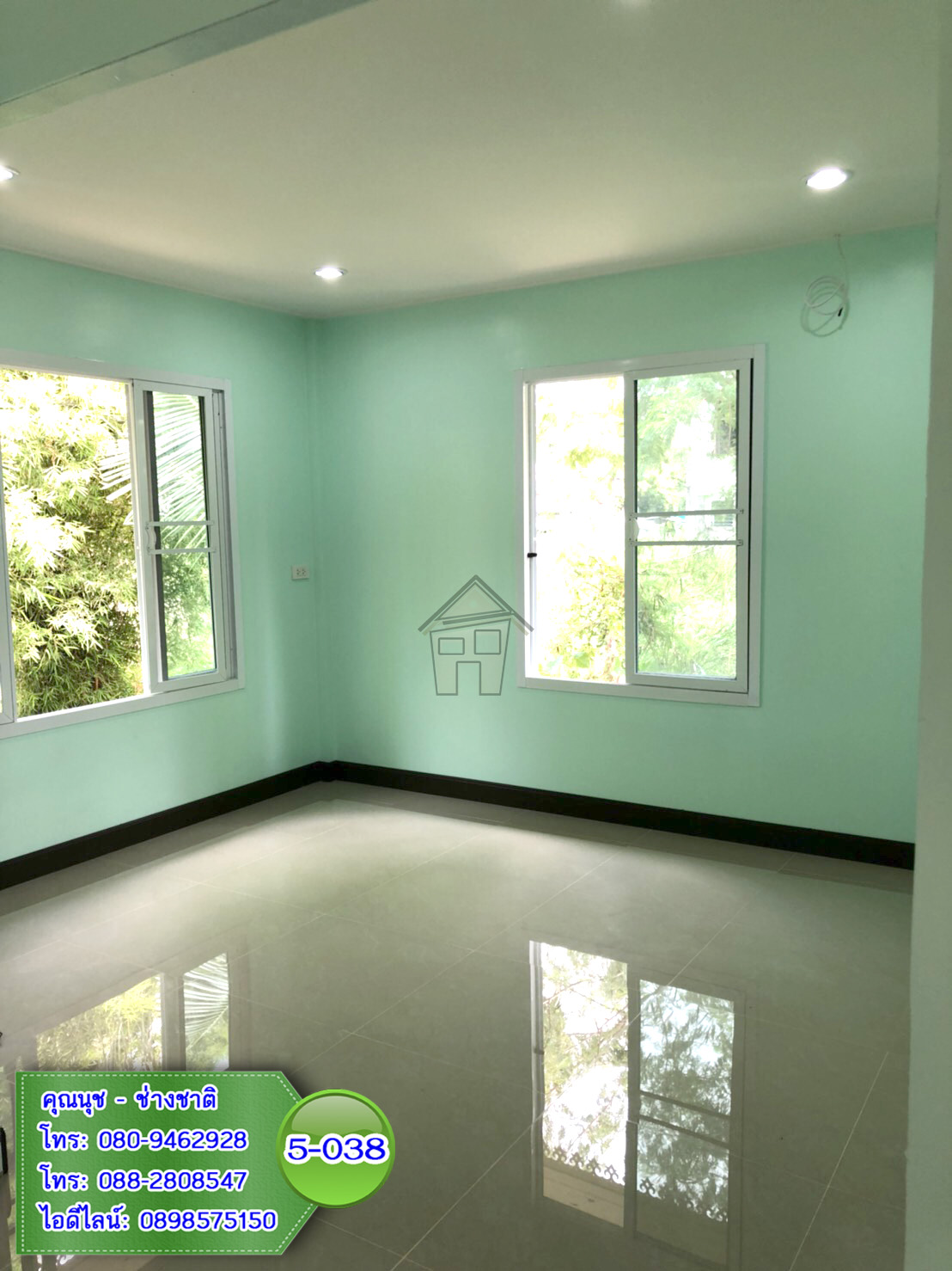 5-038 บ้านน็อคดาวน์ยกสูง 2 ชั้น ทรงปั้นหยาผสมมะนิลา (สีเขียว)