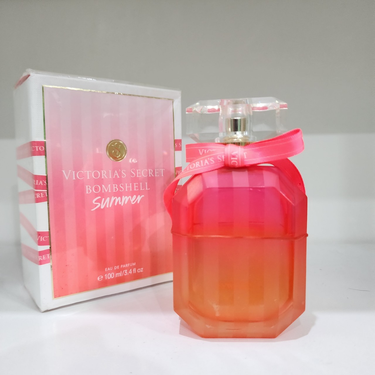 น้ำหอมแท้แบ่งขาย Victoria's Secret Bombshell Summer 2018 Eau De Parfum for women💕Travel Size #แบบทดลอง