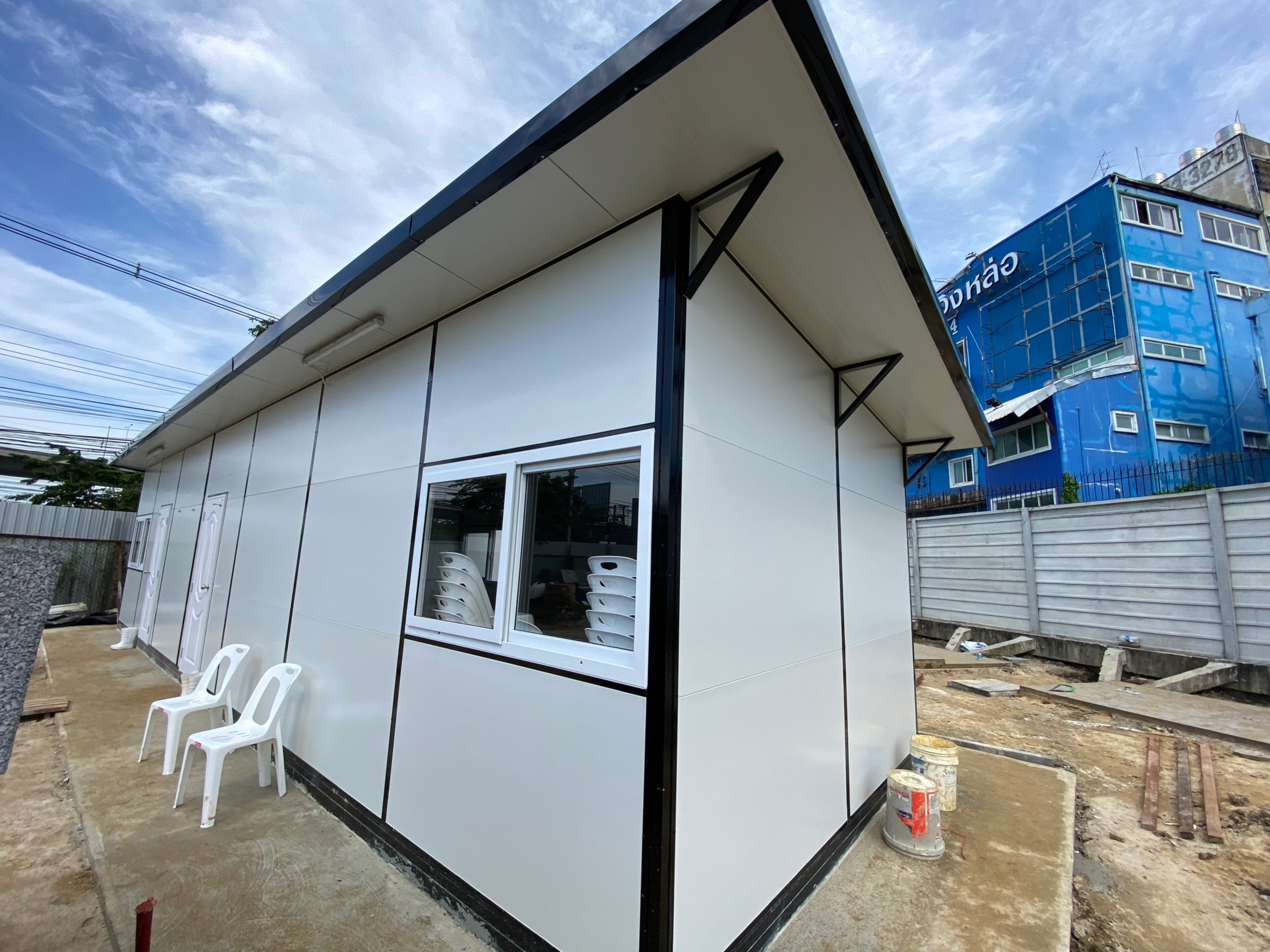 ออฟฟิศสำเร็จรูป ไซต์ออฟฟิศ ขนาด 3.60x12.36 เมตร บางพลัด