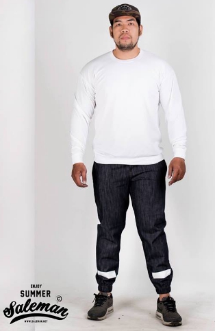 เสื้อยืดแขนยาว สีขาว