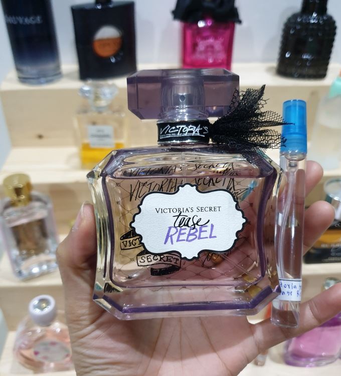 น้ำหอมแท้แบ่งขาย Victoria's Secret Tease Rebel Eau De Parfum for women💕Travel Size #แบบทดลอง