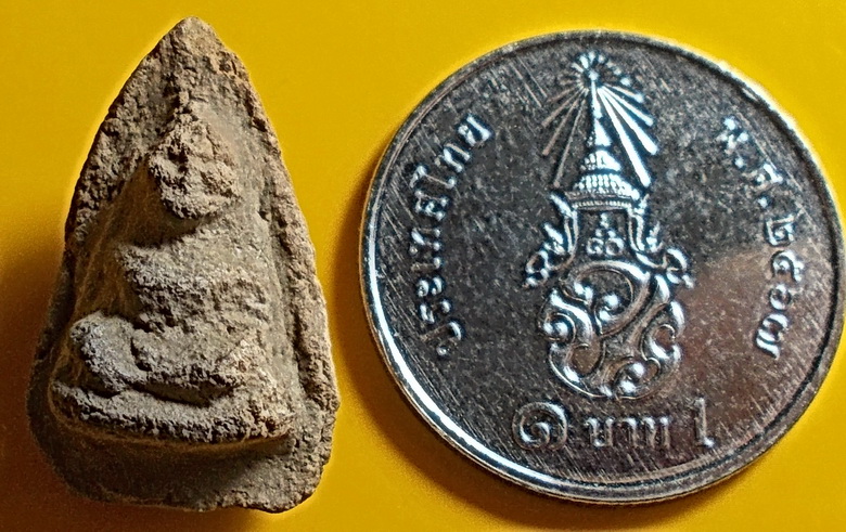 พระกรุถ้ำเสือ เนื้อดิน กรุเขาดีสลัก สุพรรณบุรี