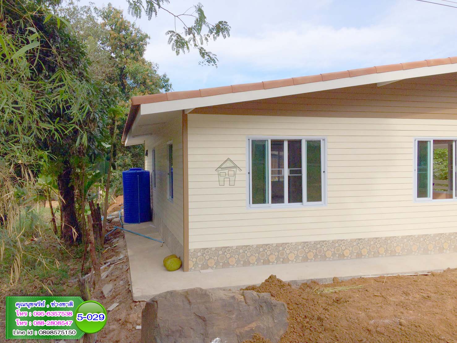 5-029 บ้านกึ่งน็อคดาวน์ คานปูน - บ้านหลังใหญ่ - ทรงโมเดิร์น