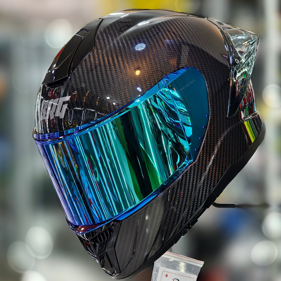 หมวกกันน็อค BRG Carbon fiber ที่สุดของความเบา มีแว่นกันแดดในตัว สำเนา รุ่น 𝐁𝐑-𝟐𝟒 ลาย ⚫️ Carbon 𝑩𝑳𝑨𝑪𝑲 *ยังไม่รวมชิวแต่ง