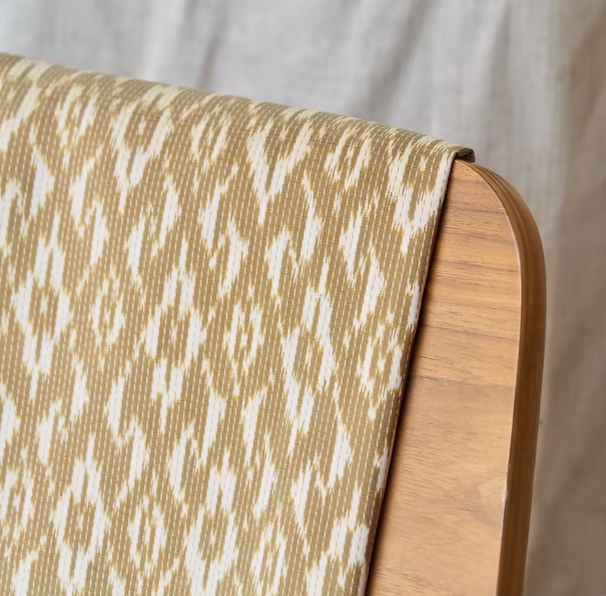 ซิ่น ผ้าไหมมัดหมี่ ไหมแท้ สีเหลืองทอง เลือกตามขนาด รหัส CISP-CT-103158