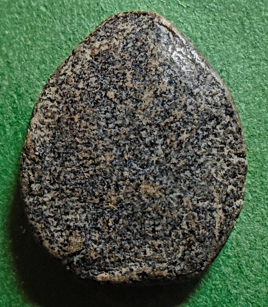 พระกลีบบัว เนื้อดิน กรุลานดอกไม้ สุโขทัย