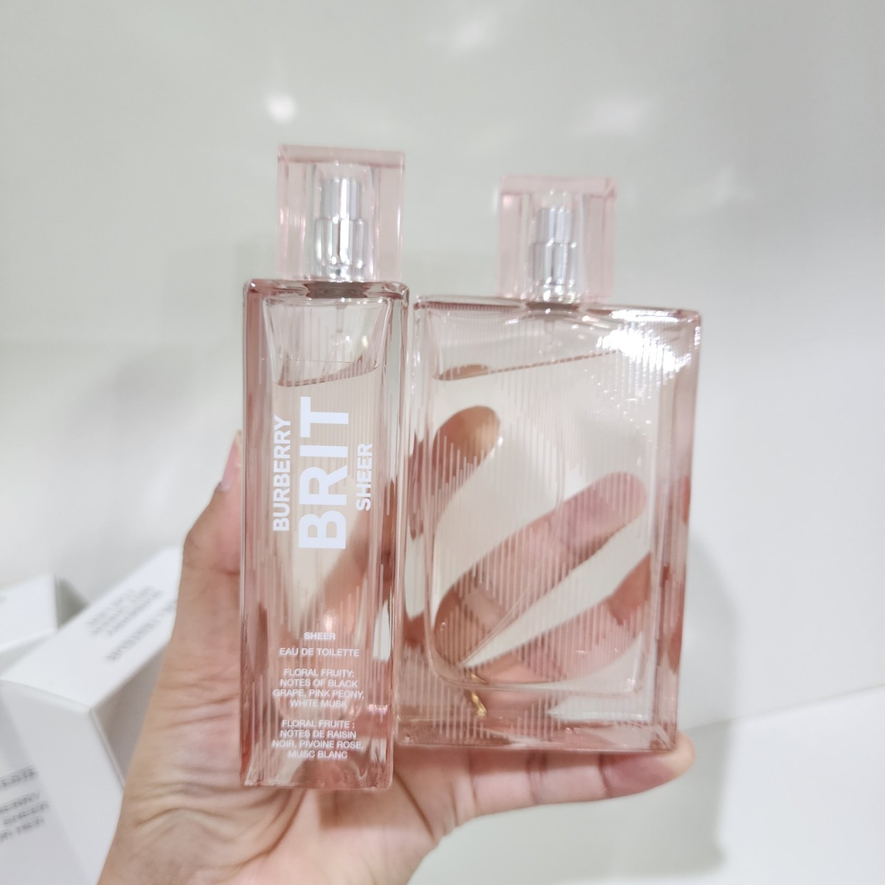 น้ำหอมแท้ Burberry Brit Sheer for Women EDT 100 ml.กล่องเทสเตอร์ของแท้ 100%