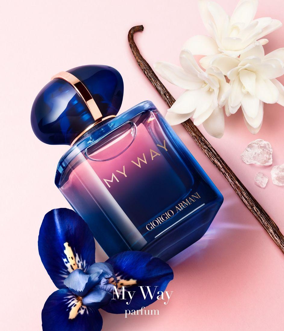 น้ำหอมจิ๋วมินิ Giorgio Armani My Way parfum 15ml กล่องซีลป้ายไทย ผลิต 05/2023 ( Mini Perfume น้ำหอมขนาดพกพา) น้ำหอมจิ๋วมินิแบบทดลองแบบสเปรย์ พกพาก็สะดวกใช้ฉีดตามจุดชีพจร