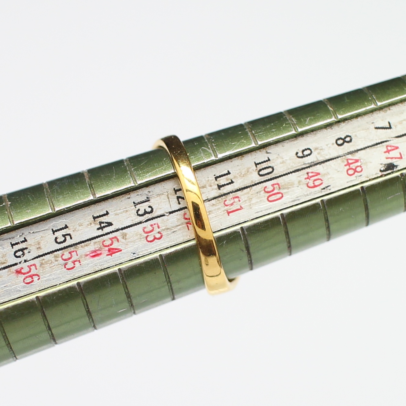 RG250105 แหวนเพชรดีไซน์ เพชรแท้ 4 เม็ด 0.54 กะรัต ทองแท้ 90% นน.รวม 4.7 กรัม ขนาดแหวน 52 เพชรขาว