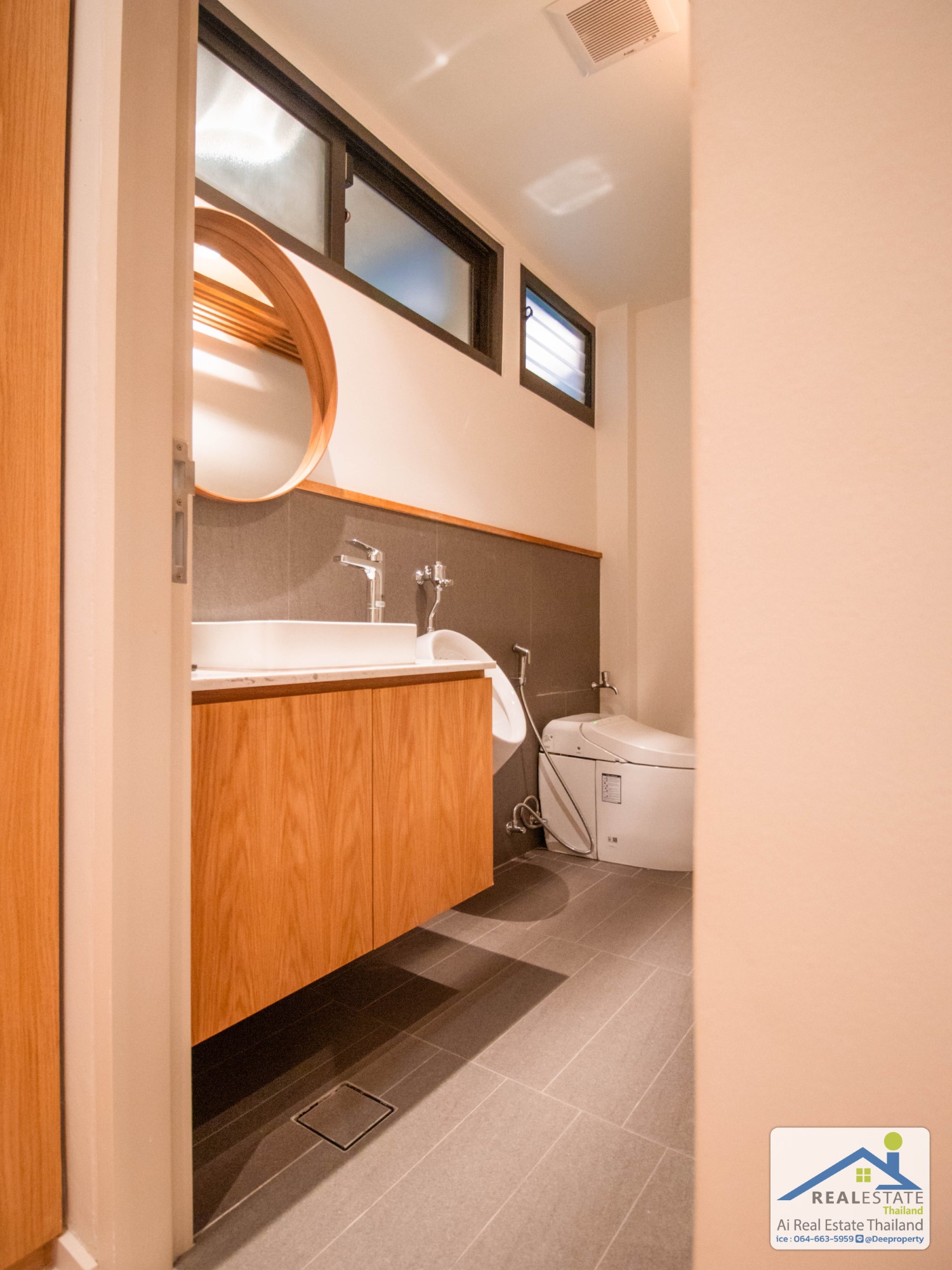 🏡 ขายบ้านใหม่ บ้านเดี่ยว Pool Villa โครงการบ้านบ้าน 3 ชั้น 620 ตรม. วิภาวดี 20 ทำเลทอง หลังการบินไทย ใกล้ห้าแยกลาดพร้าว (4289)