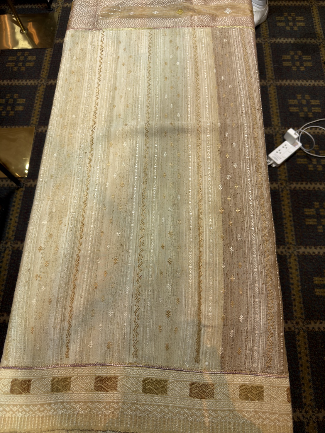 ซิ่นขิดไหม ต่อหัว ต่อเชิง ขนาด1x2เมตร สีเหลืองครีม รหัส R4F-155-1246819