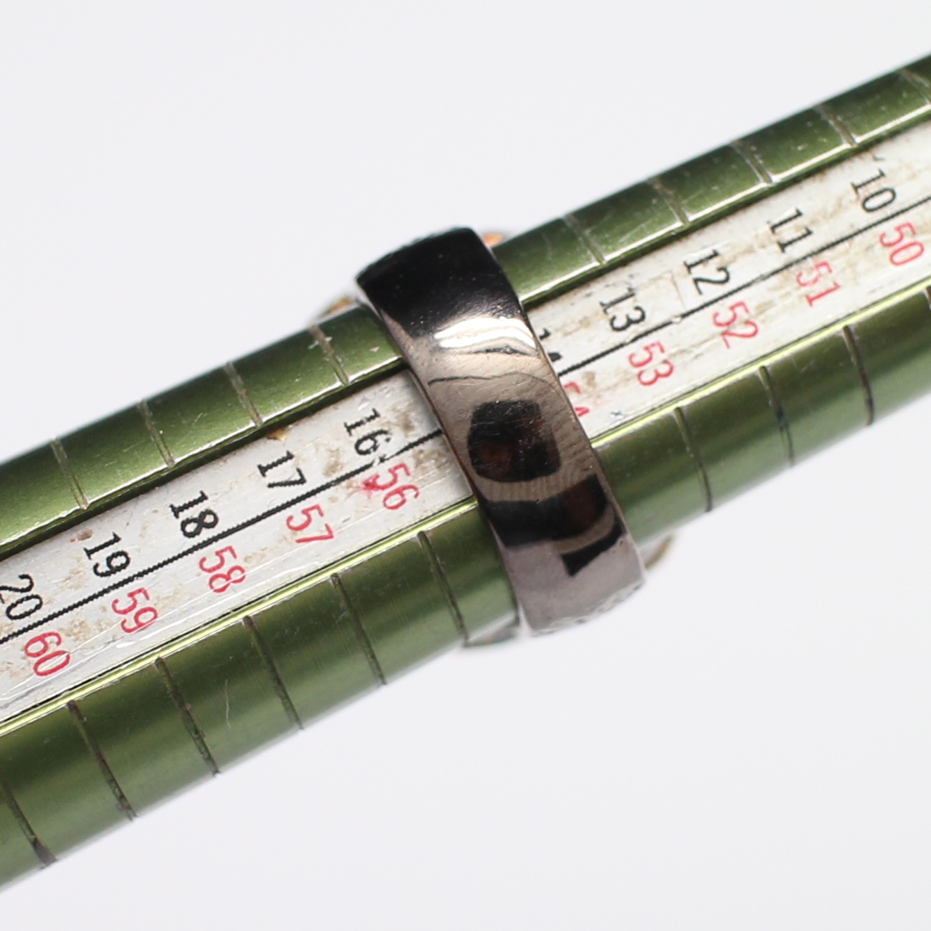 SI343 แหวนสโมกกี้โทปาสล้อมพลอยขาว ตัวเรือนเงินแท้ 92.5% นน.รวม 15.29 กรัม ขนาดแหวน 55