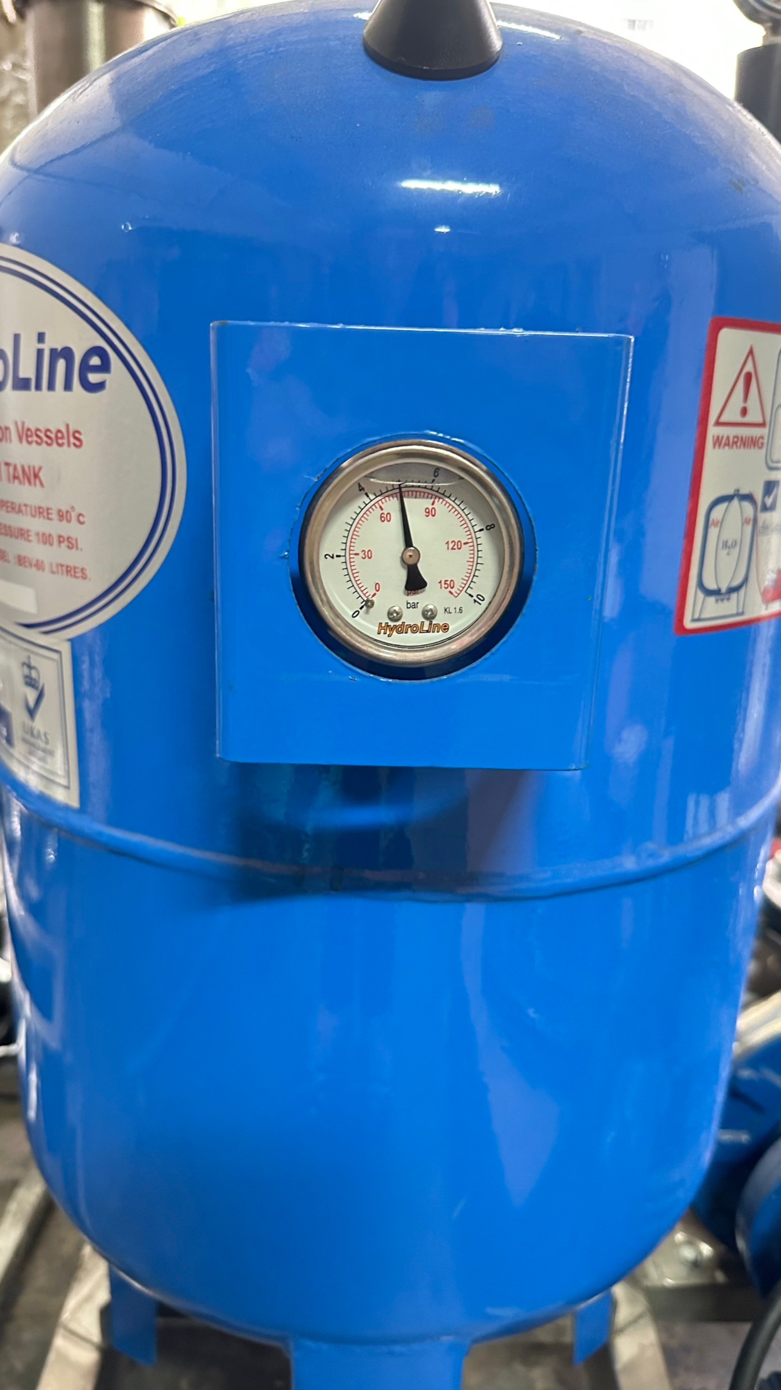 ถังแรงดันไดอะแฟรม ไฮโดรไลน์ (Hydroline Diaphragm tank)