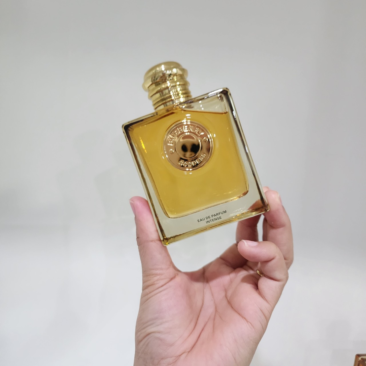 น้ำหอมแท้ Burberry Goddess EDP Intense 100ml กล่องเทสเตอร์